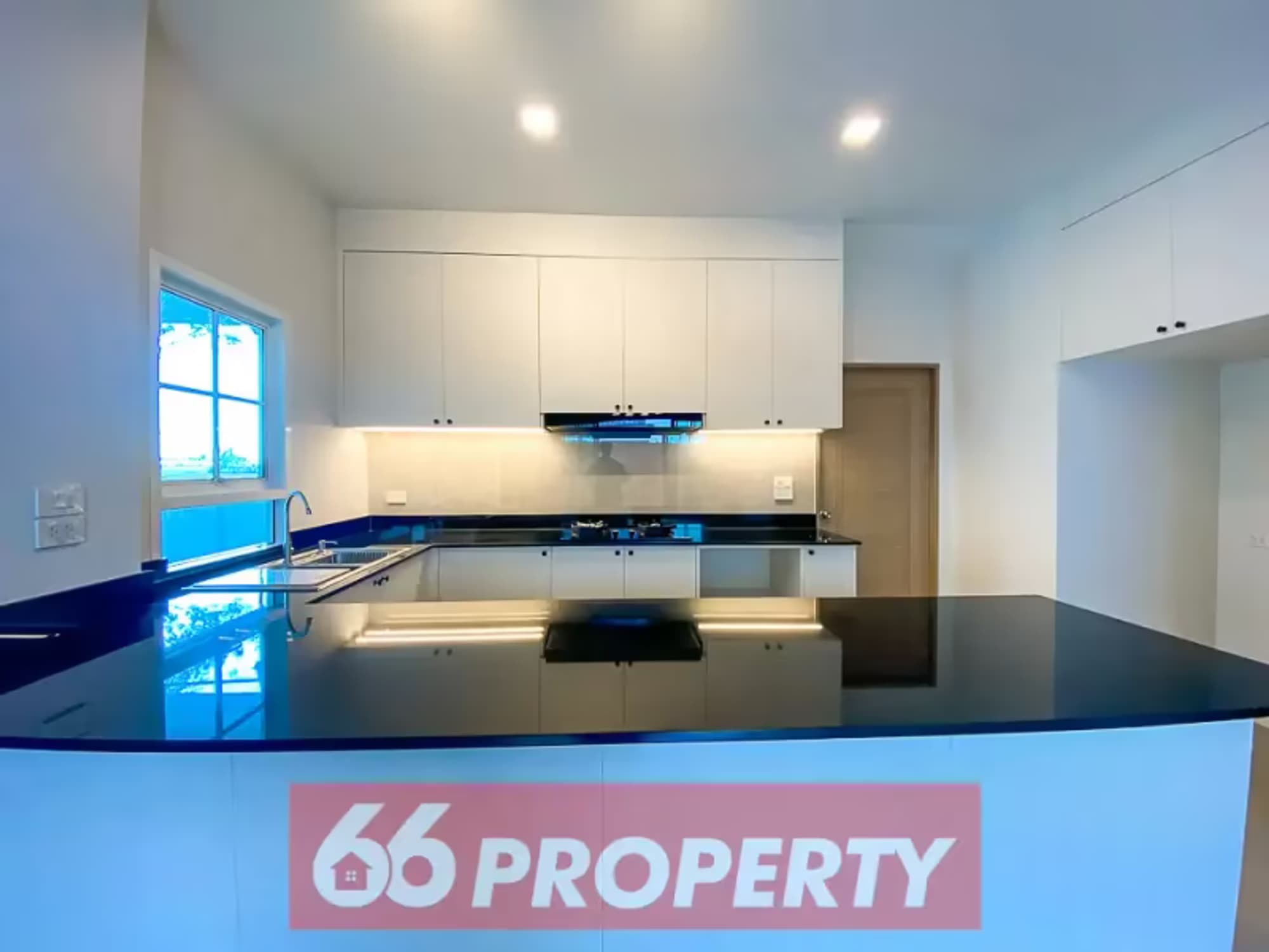 3 Bedroom House - Image 18