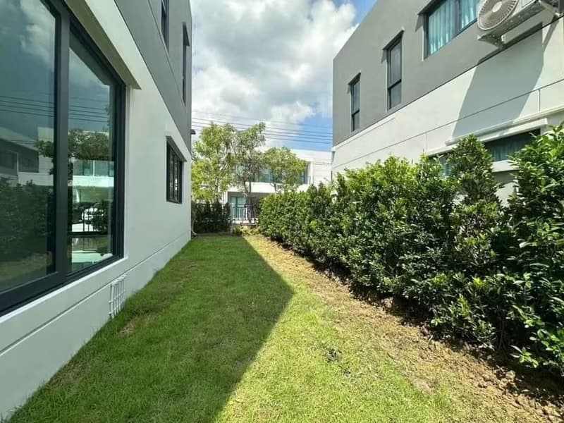 House for Rent at Centro Bangna 