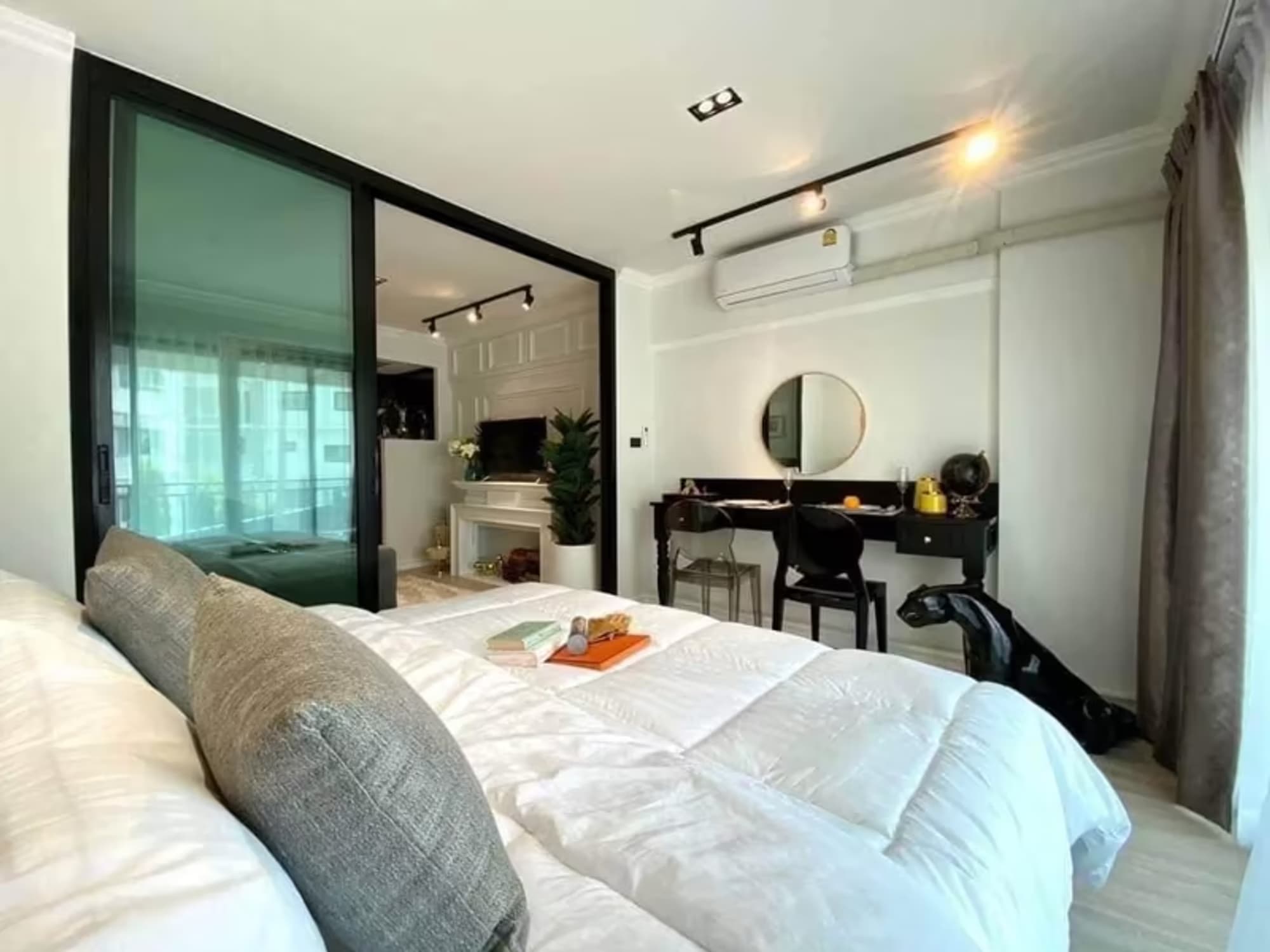 1 Bedroom Condo - Image 11