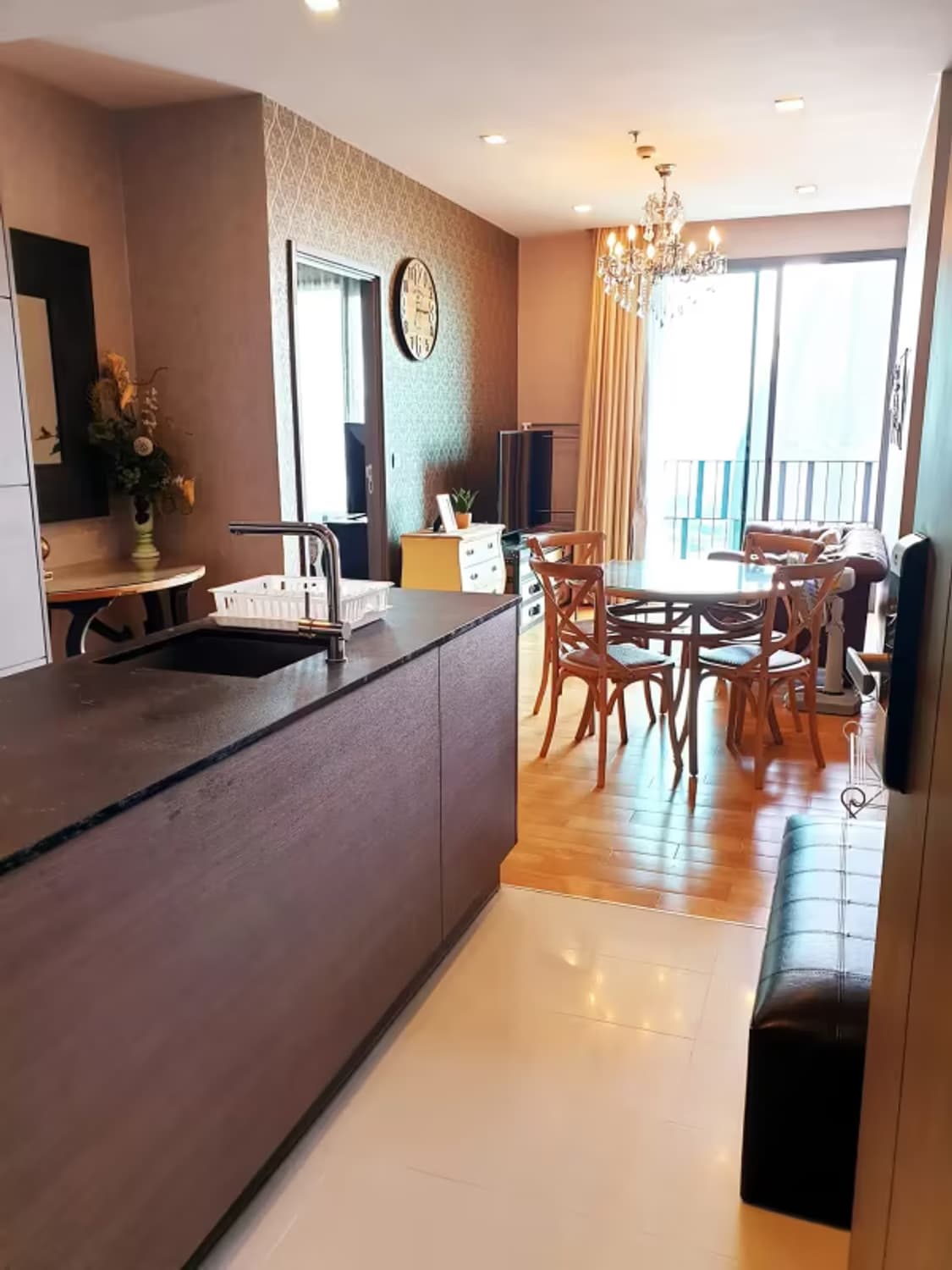 1 Bedroom Condo - Image 6