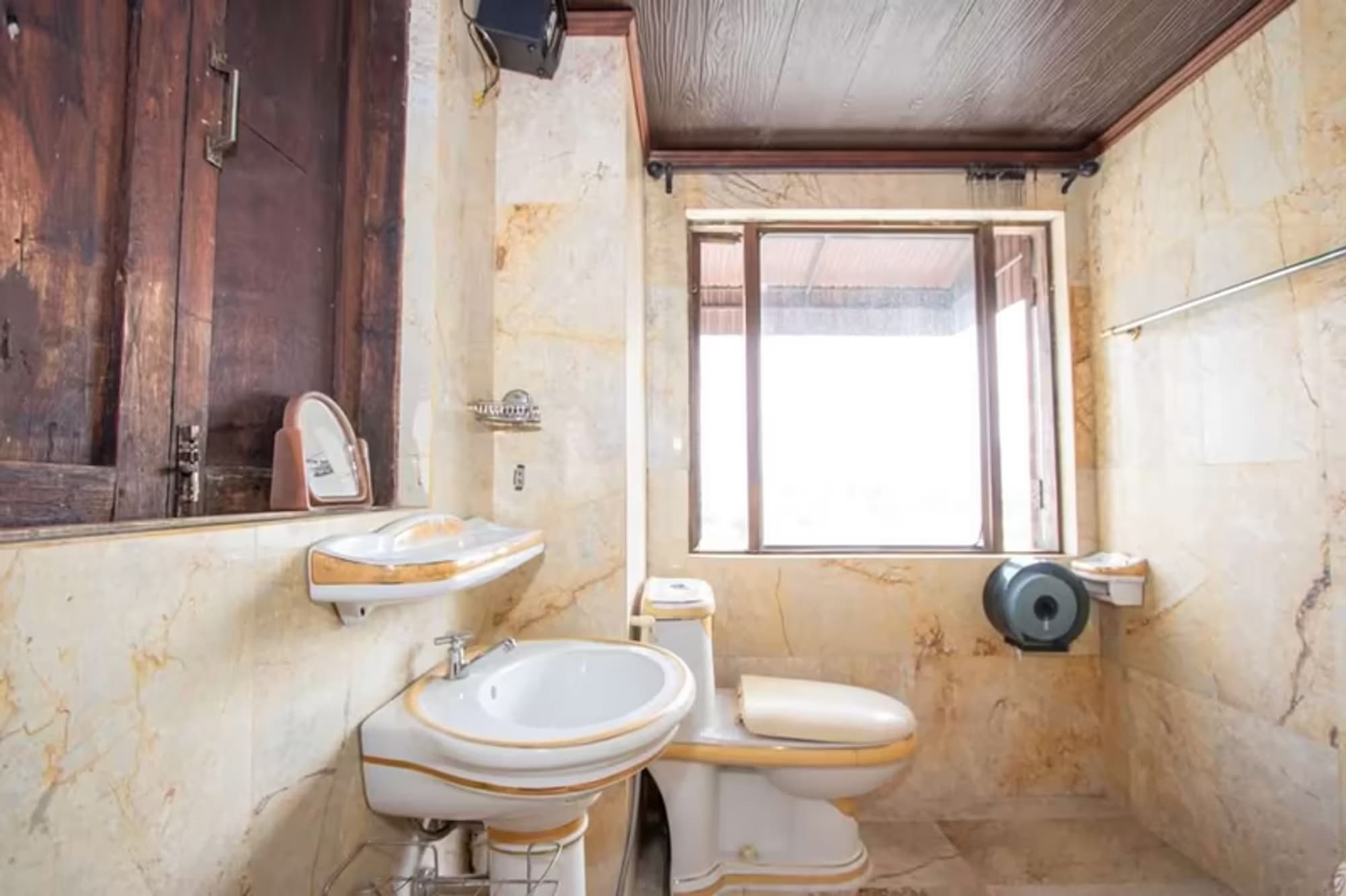 Condo for Sale at City View Condo - Image 3