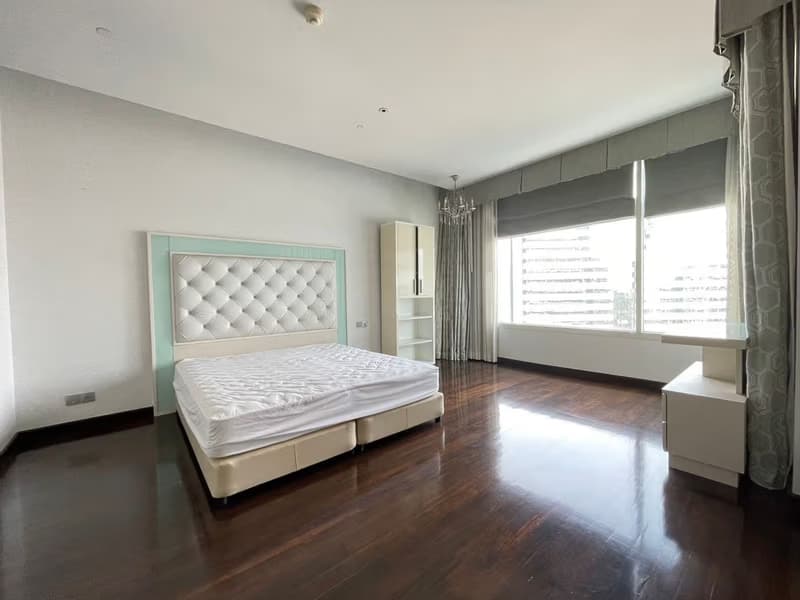 3 Bed Condo for Sale in Bang Rak