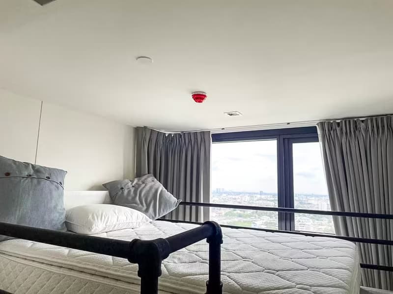 1 Bedroom Condo for Rent