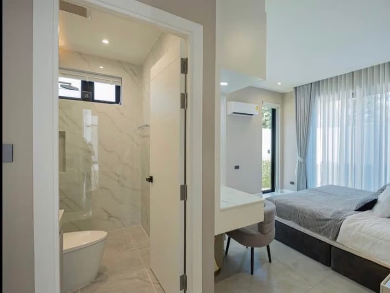 4 Bed House for Rent in Mueang Chiang Mai District