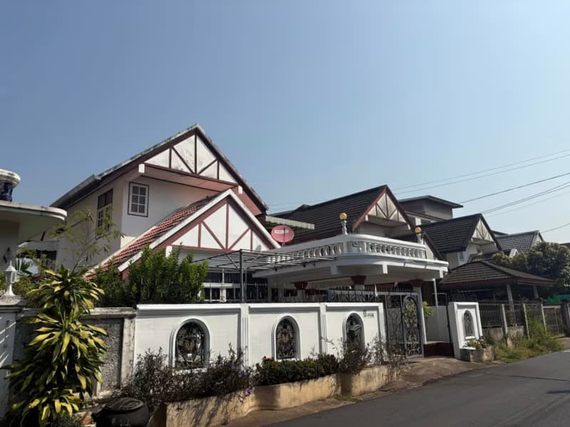3 Bed House for Rent in Mueang Chiang Mai