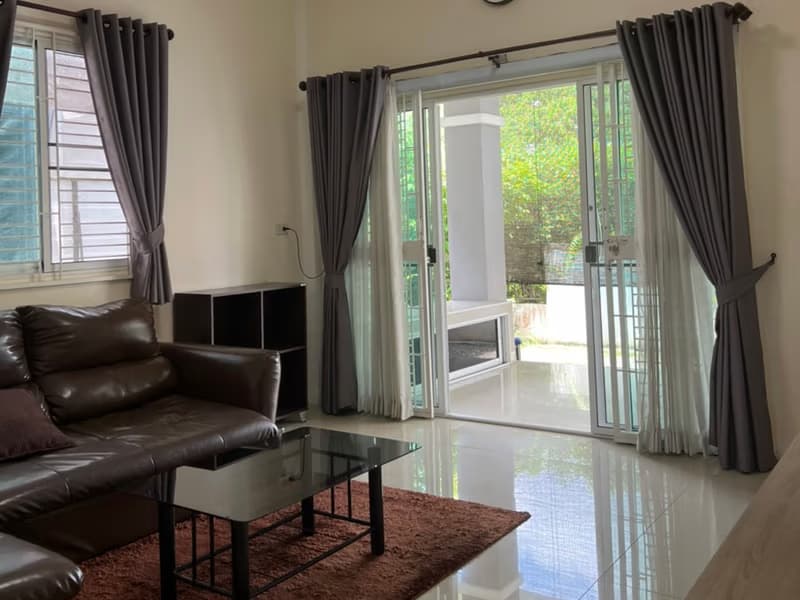 3 Bed House for Rent and Sale in Hang Dong