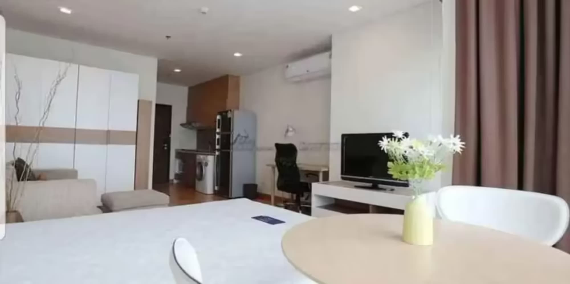 Condo for Sale at Le Luk Condominium - Image 3