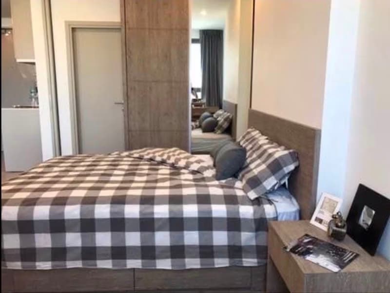 1 Bed Condo for Rent  Near Sala Daeng BTS