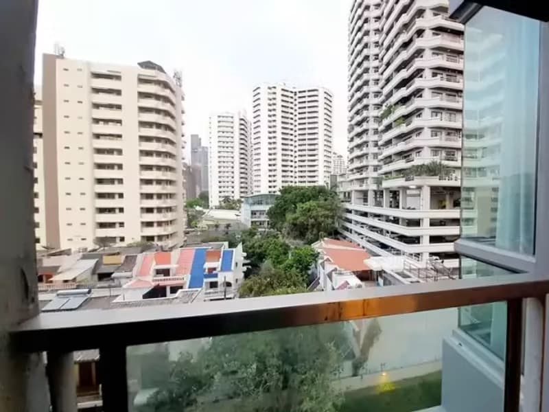 1 Bedroom Condo
