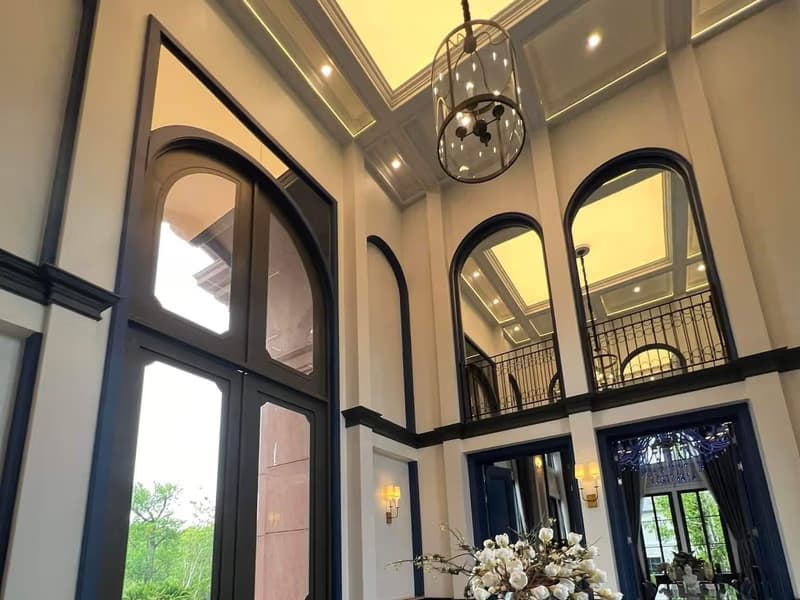 4 Bed House for Rent and Sale in Bang Kapi
