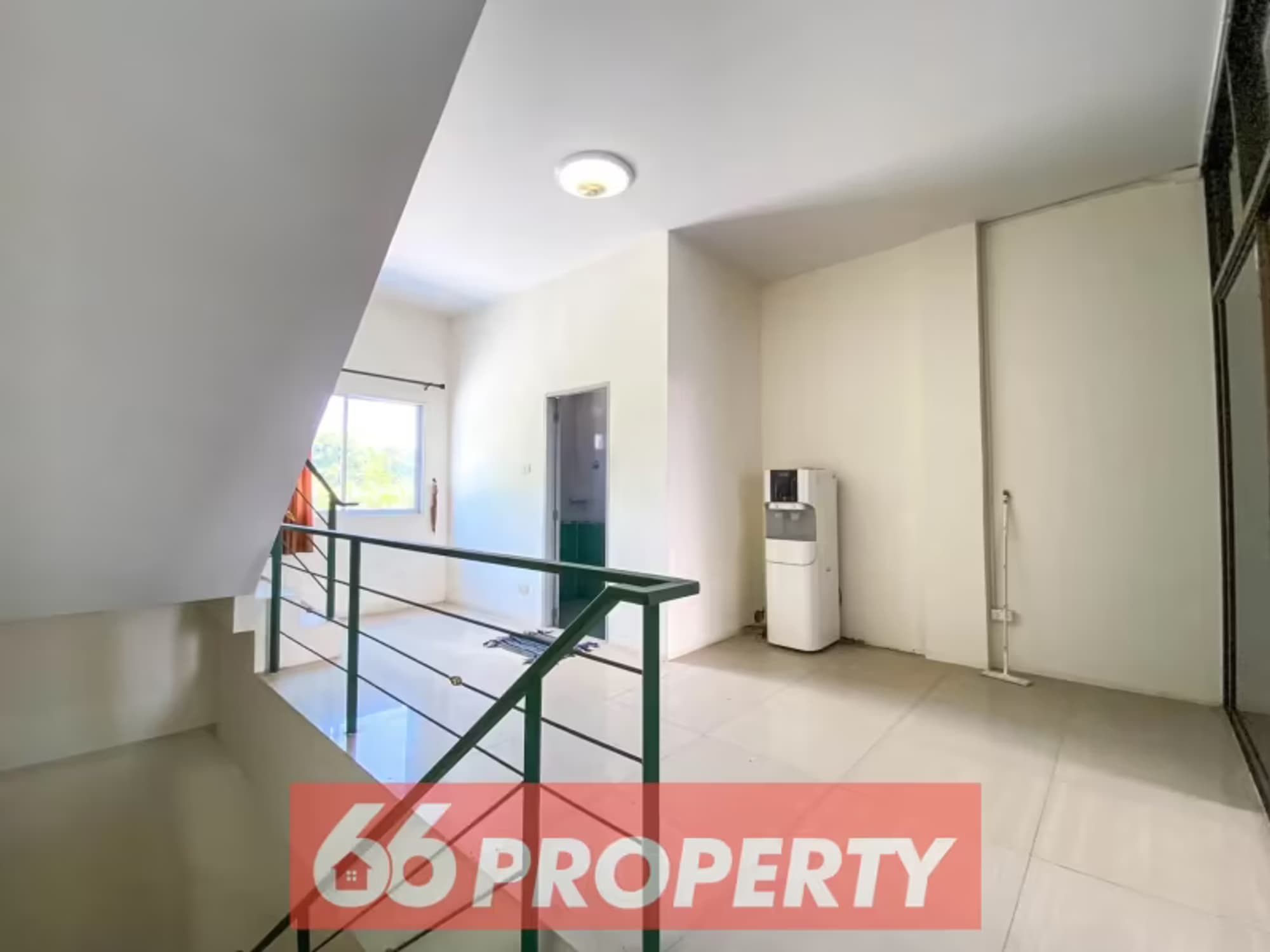 2 Bedroom House - Image 8