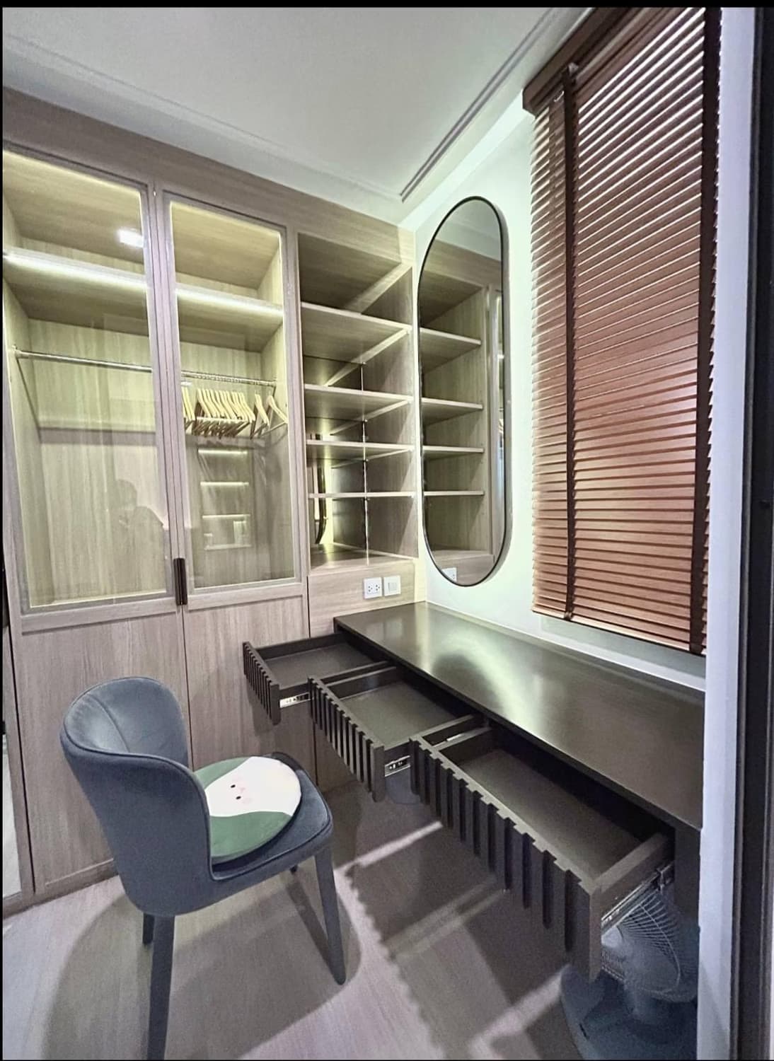1 Bed Condo for Rent in Pathum Wan - Image 8