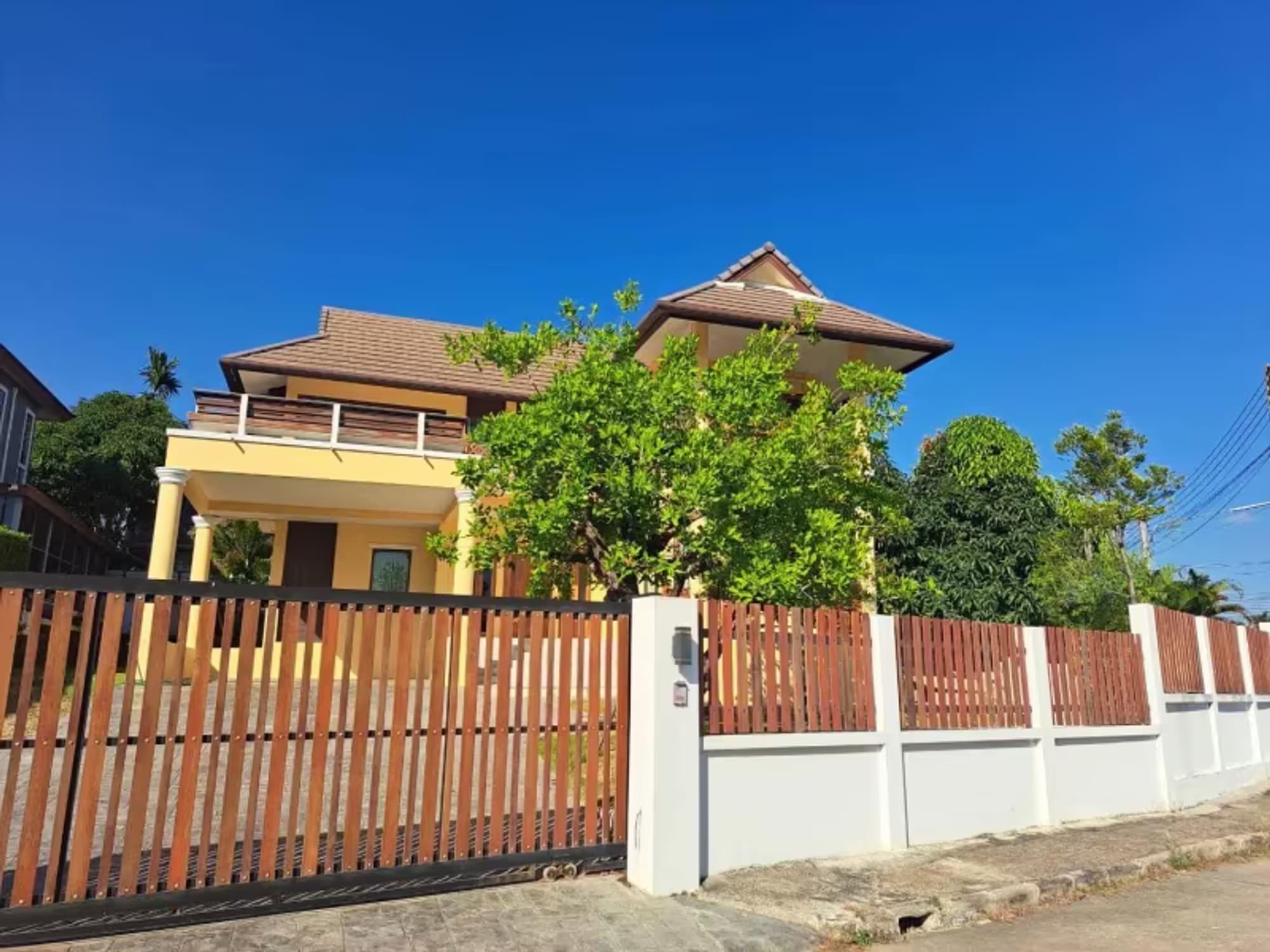 3 Bedroom House - Image 1