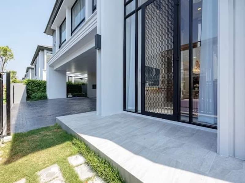 House for Sale in Prawet.