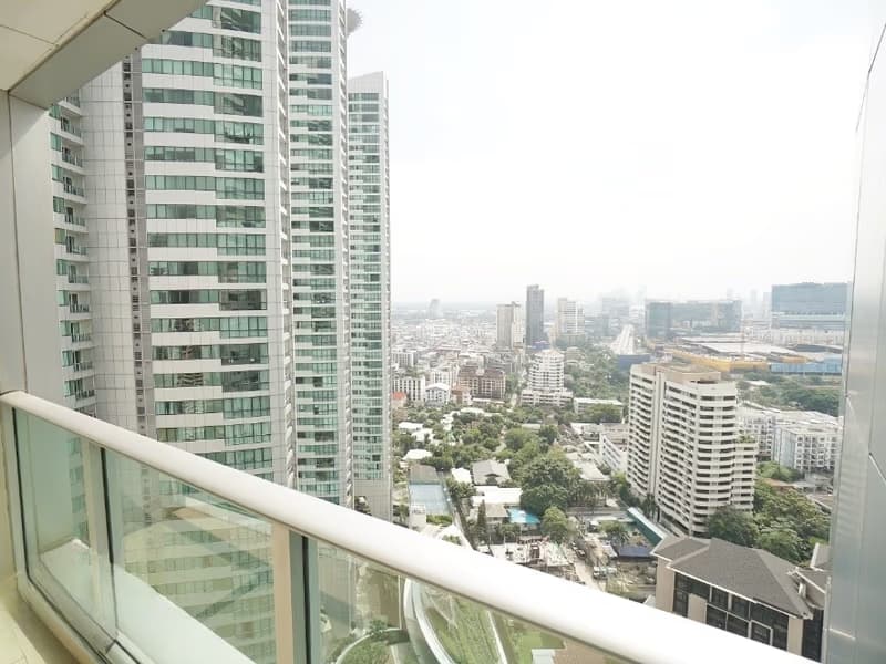 3 Bed Condo for Sale  Near Asok BTS