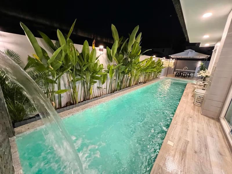 4 Bed House for Rent in Mueang Chiang Mai