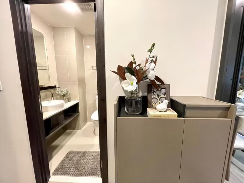 Condo for Rent, Sale at XT Huaikhwang