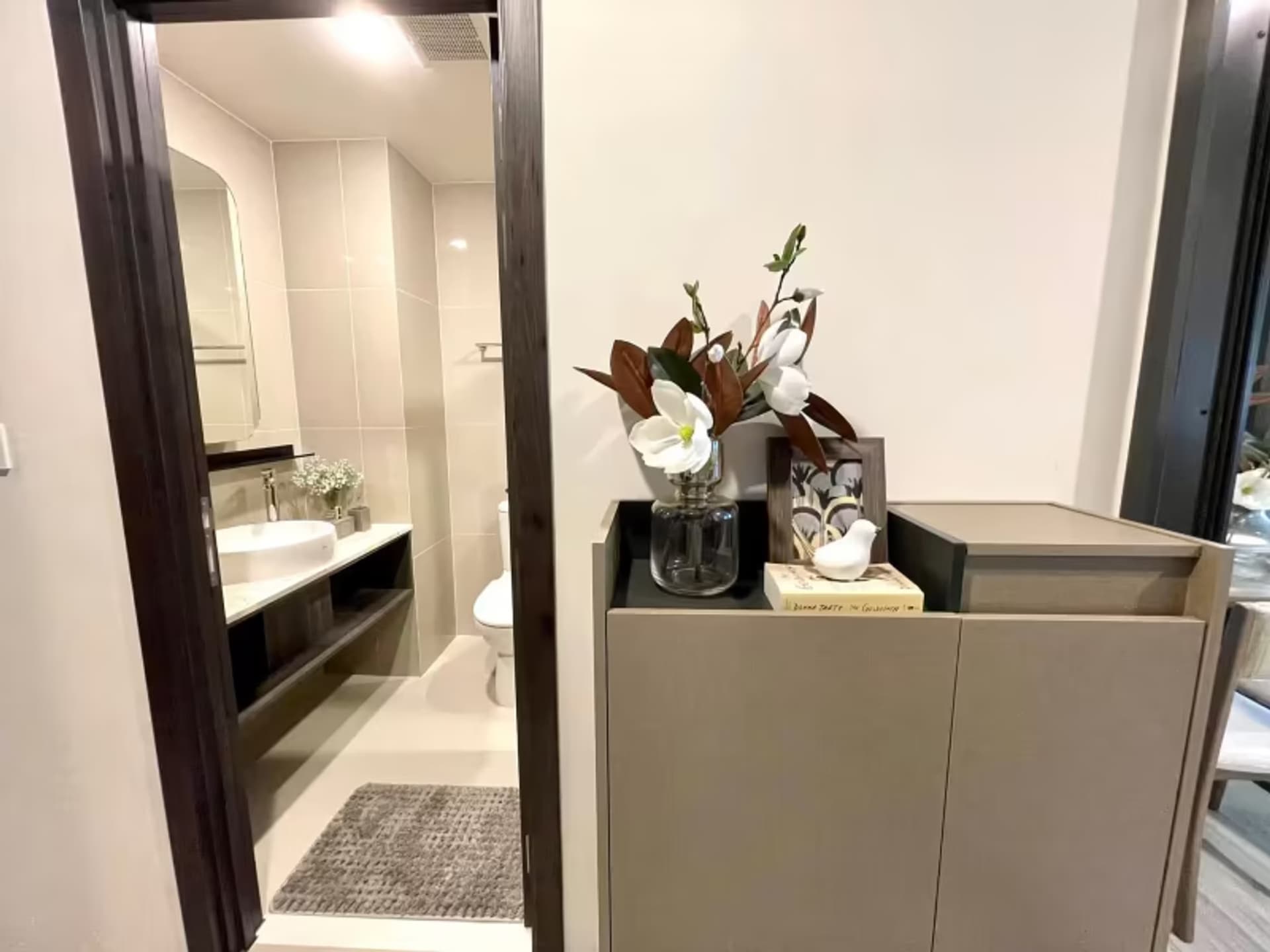 Condo for Rent, Sale at XT Huaikhwang - Image 4
