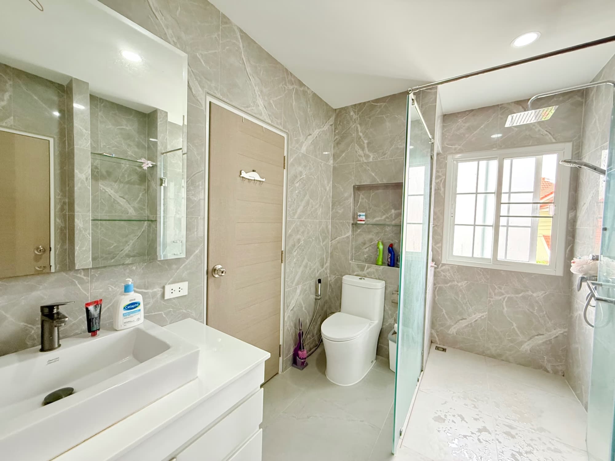 5 ห้องนอน บ้าน สำหรับ ขายและจำหน่าย ใน Hang Dong - Image 40
