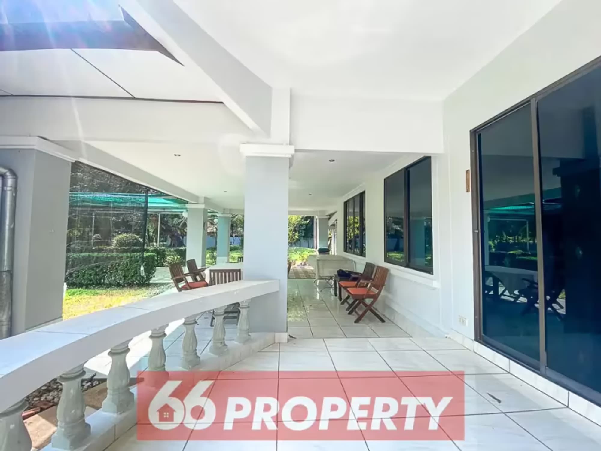 5 Bedroom House - Image 21