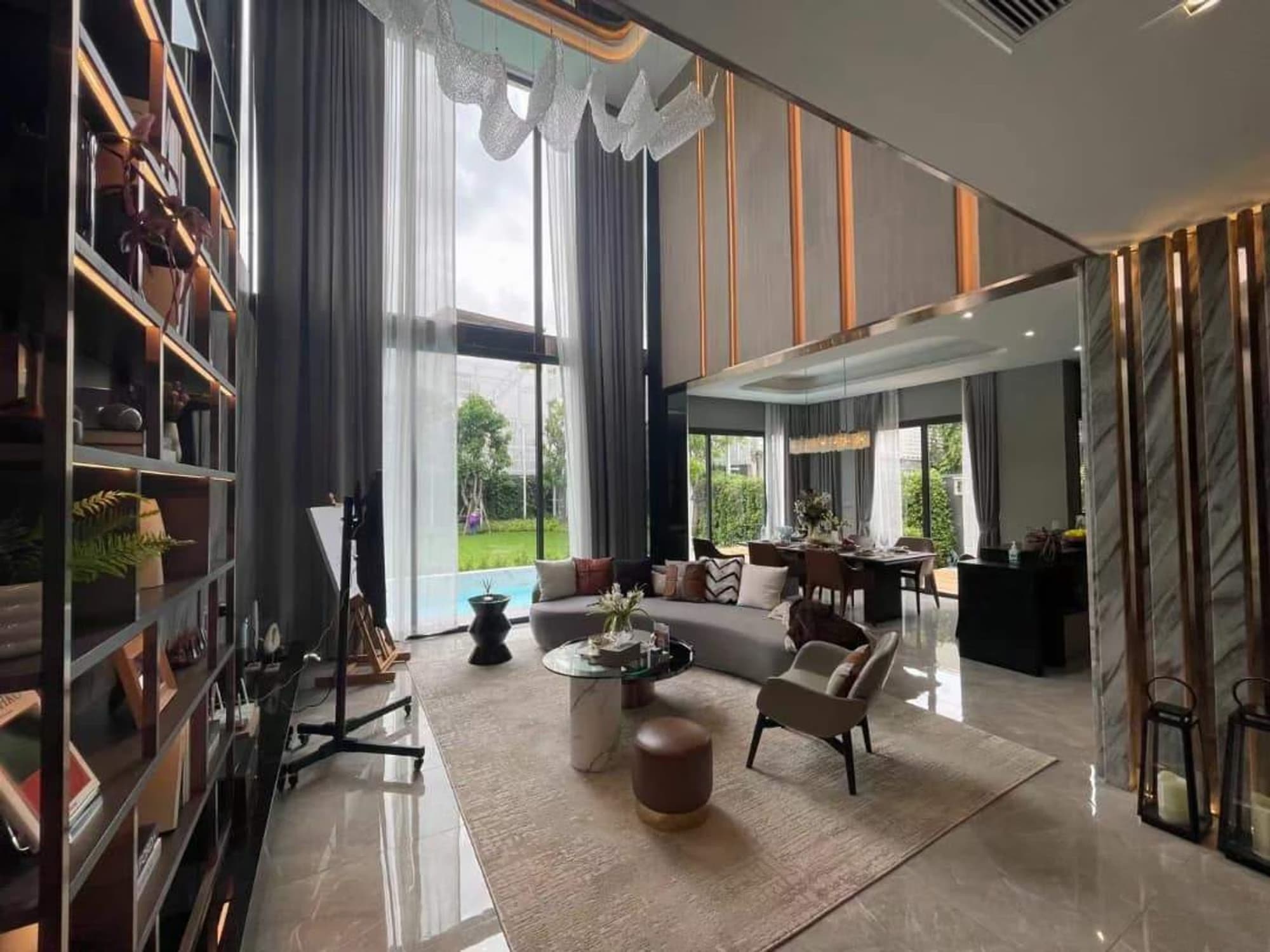 5 ห้องนอน บ้าน สำหรับ จำหน่าย ใน Bang Na - Image 3