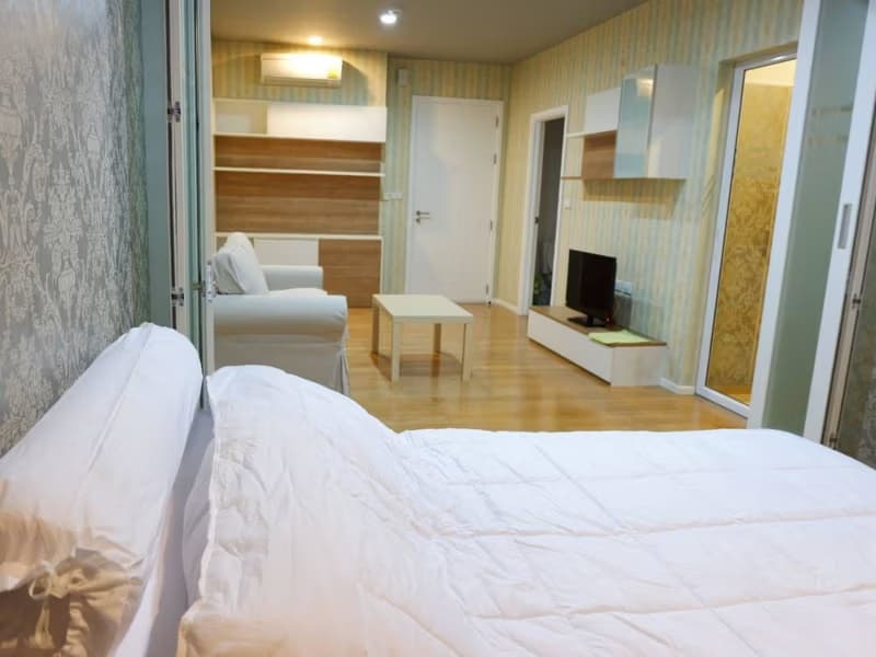 1 Bed Condo for Sale in Watthana
