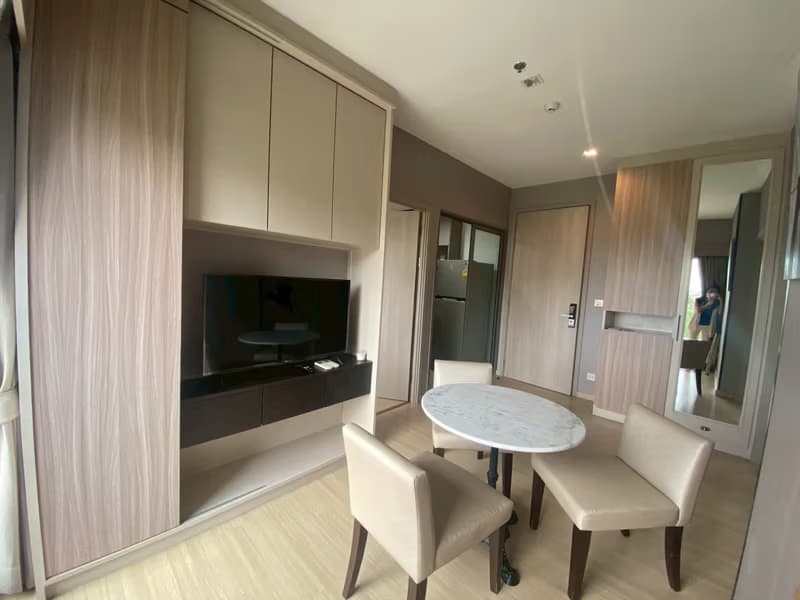 2 Bed Condo for Sale in Phra Khanong