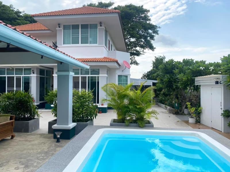 3 Bed House for Rent in San Sai District