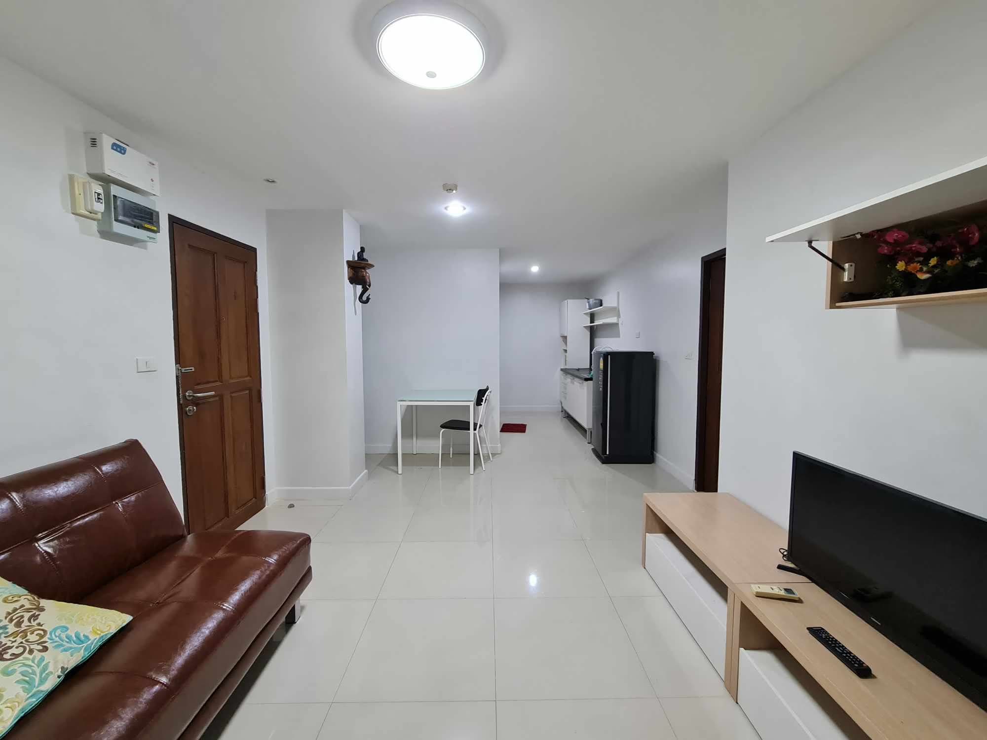1 Bed Condo for Sale in Mueang Chiang Mai - Image 2