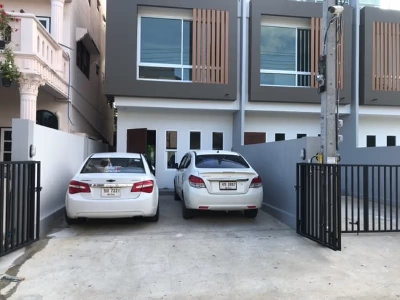 3 Bed Townhouse for Sale in Mueang Chiang Mai