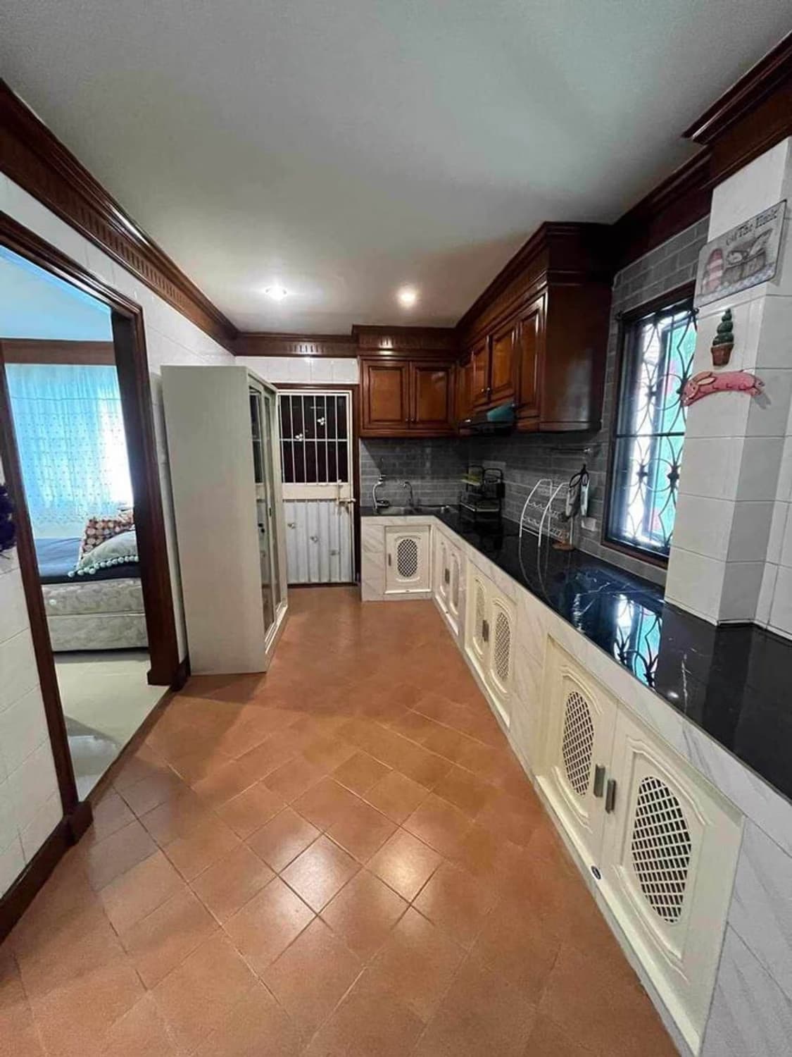 4 Bed House for Rent and Sale in Mueang Chiang Mai - Image 13