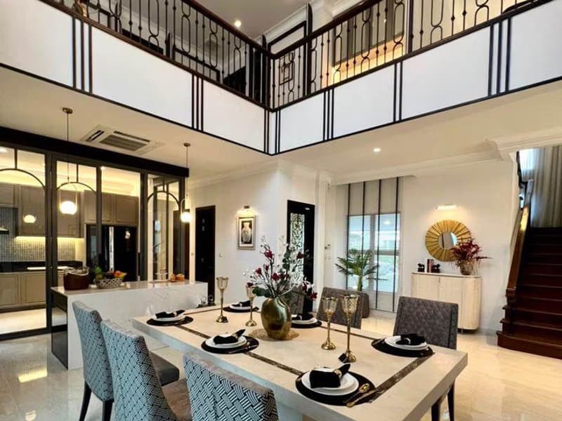 4 Bedroom House