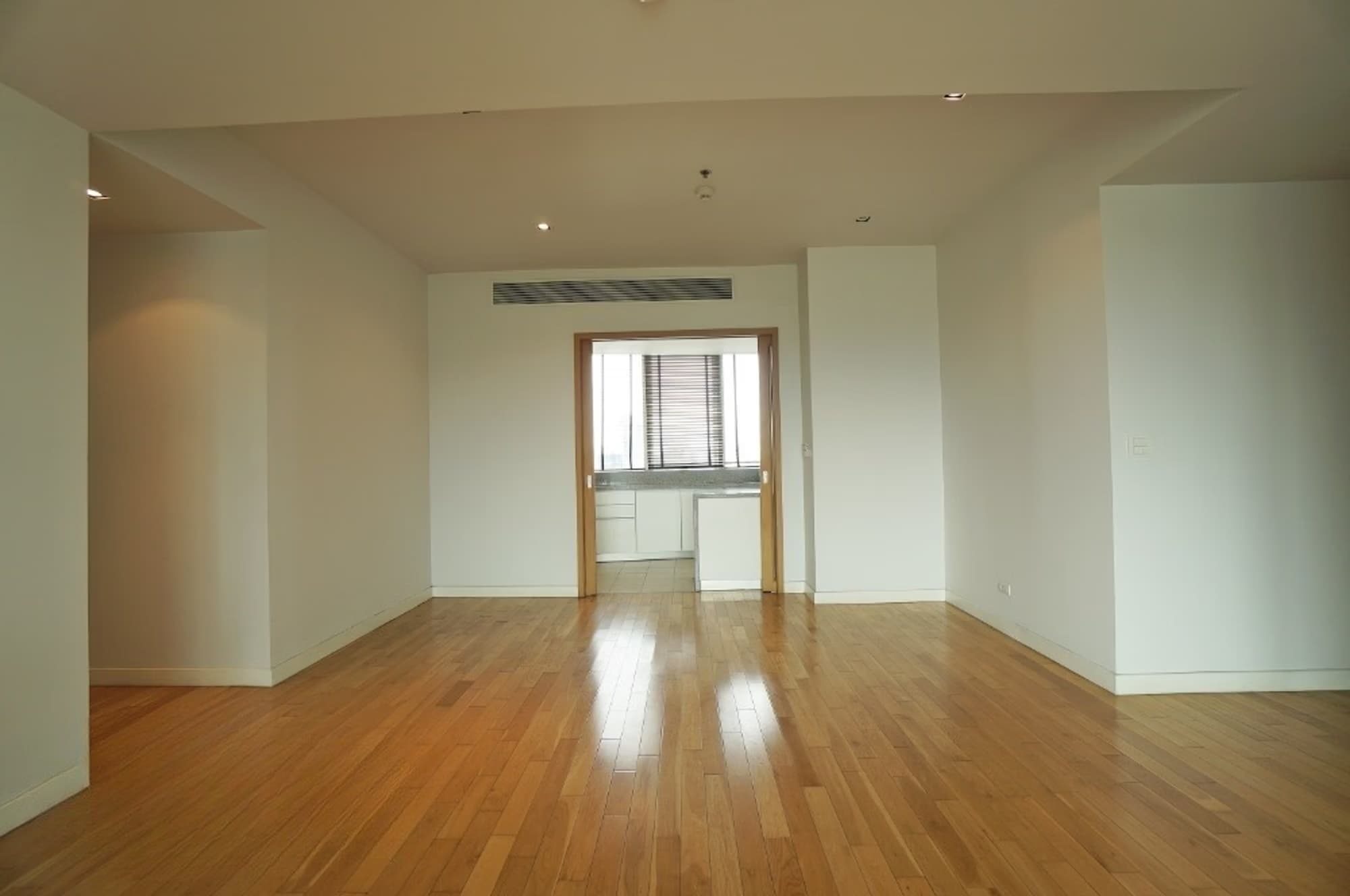 3 Bed Condo for Sale  Near Asok BTS - Image 1