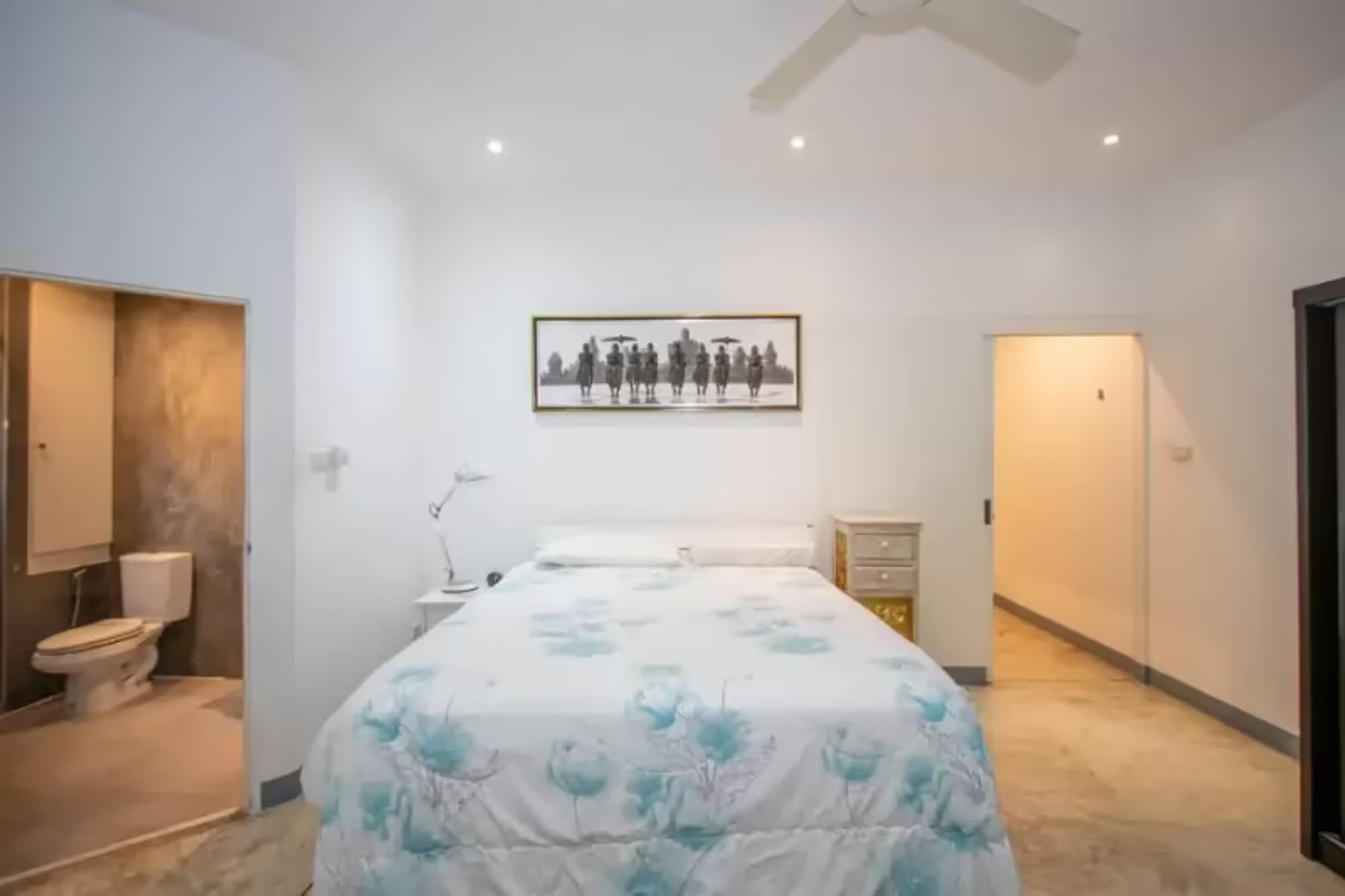 3 Bedroom Condo - Image 1