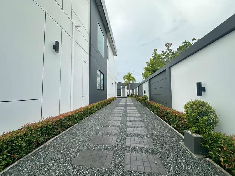 4 Bed House for Sale in Hang Dong District