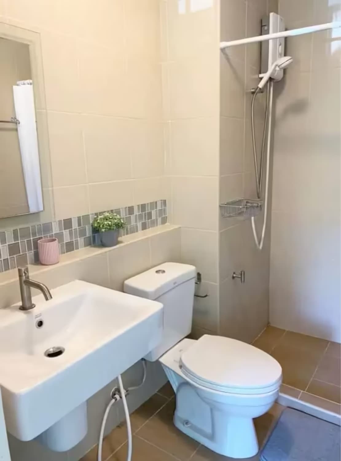 Studio for Rent in Suthep, Mueang Chiang Mai - Image 11