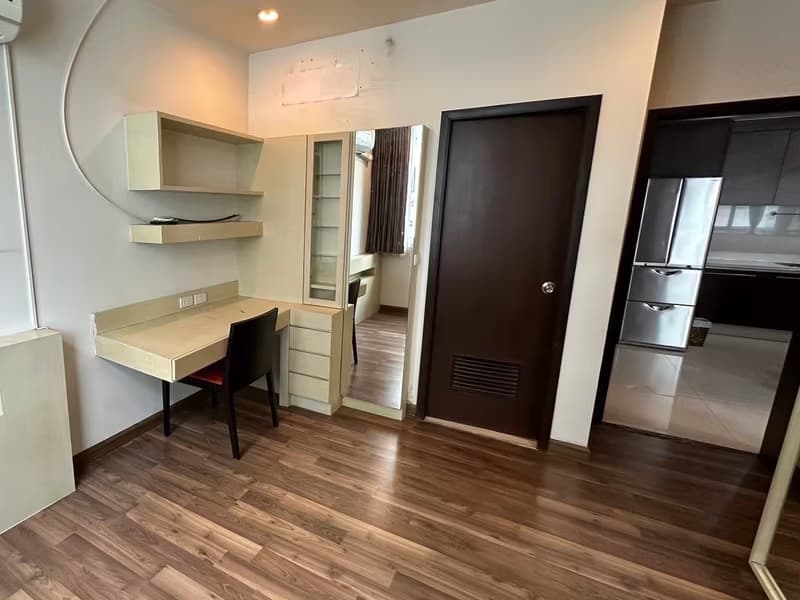 2 Bed Condo for Sale in Pathum Wan