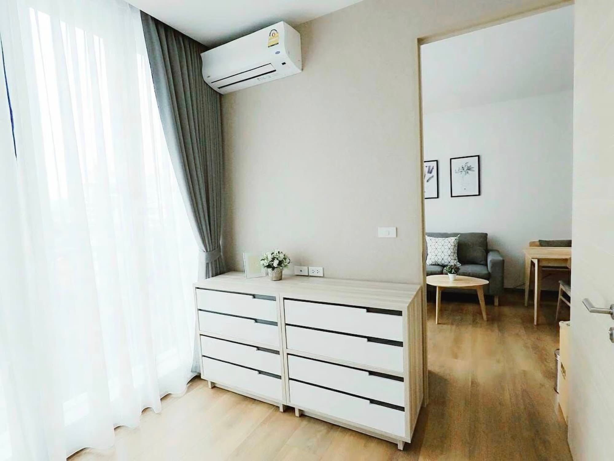 2 Bed Condo for Rent and Sale in Khlong Toei - Image 6