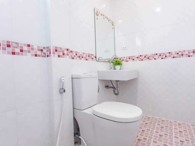 4 Bed House for Rent in Mueang Chiang Mai