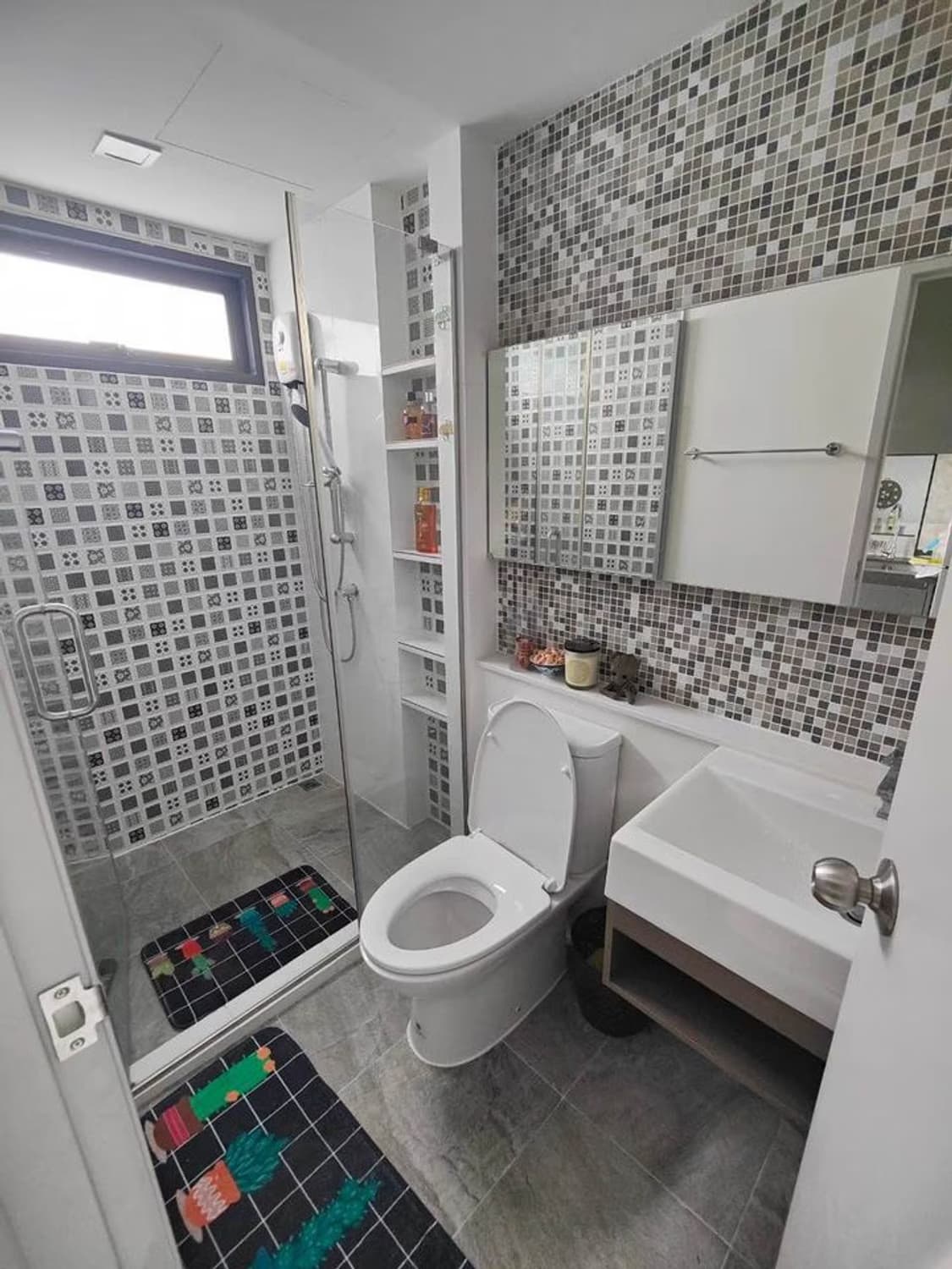 1 Bedroom Condo for Rent at The Aspen LaSalle - Image 5