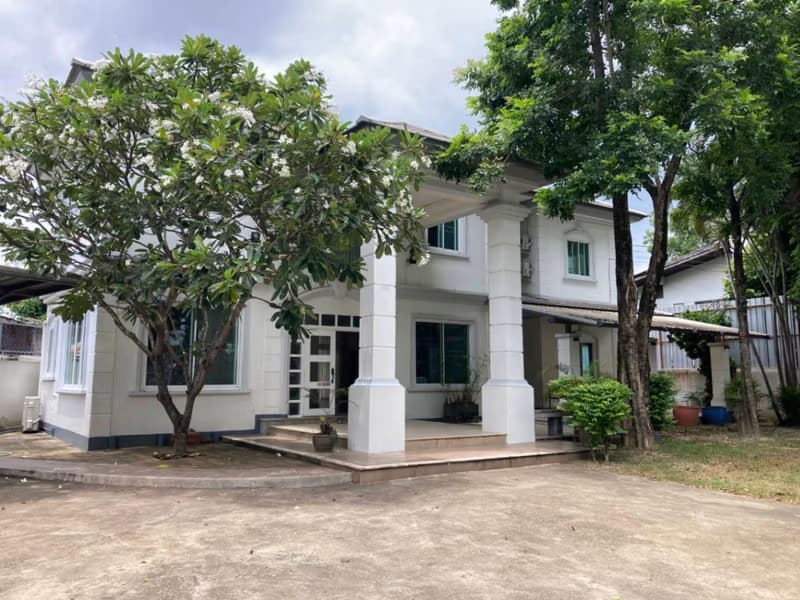 5 Bed House for Sale in San Sai
