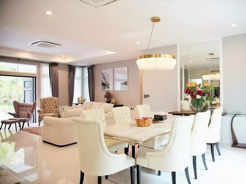  House for Sale in Suthep, Mueang Chiang Mai.