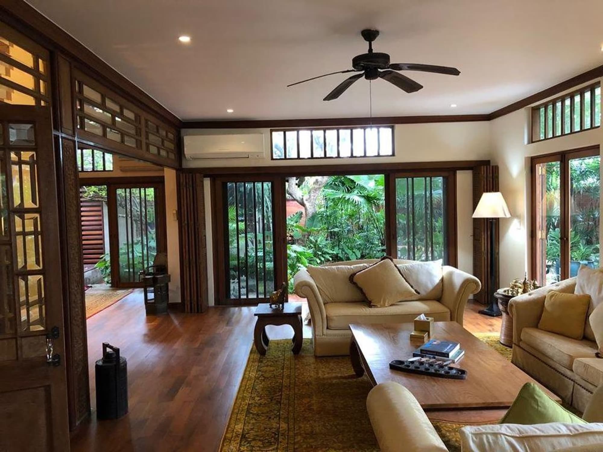 4 Bedroom House - Image 23