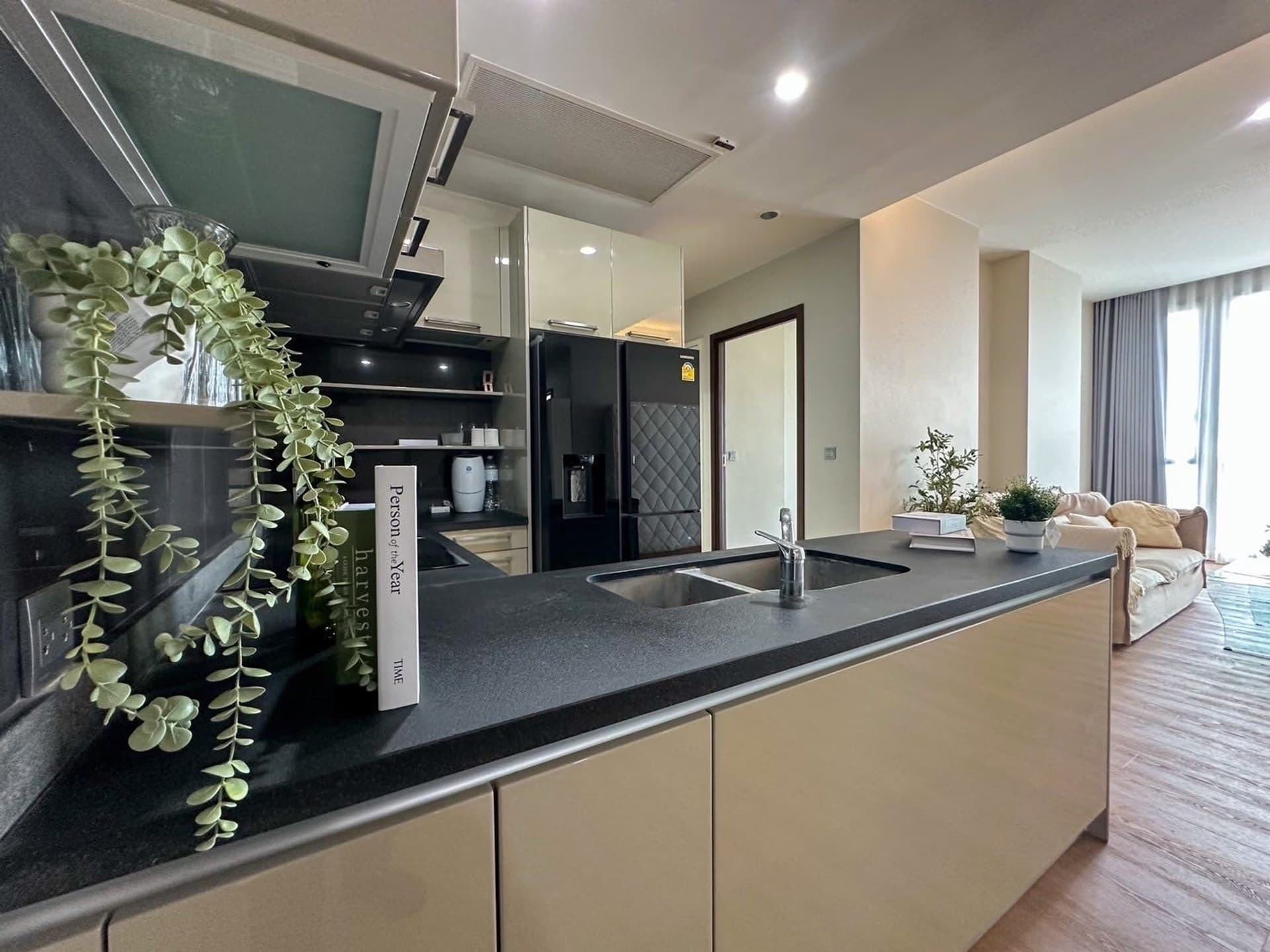 3 Bed Condo for Sale in Watthana - Image 8