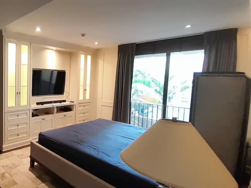 Condo for Sale at Baan Lux-Sathon