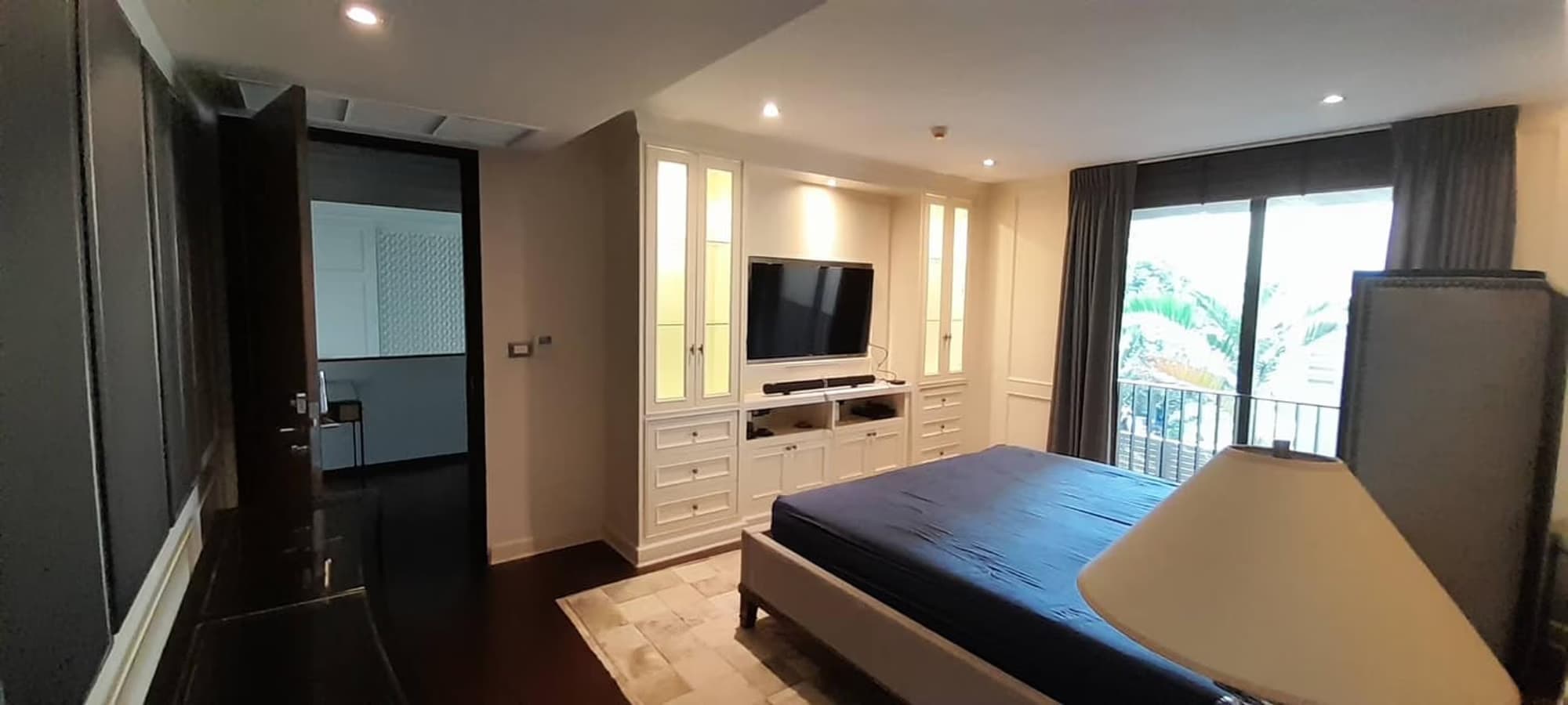 Condo for Sale at Baan Lux-Sathon - Image 6