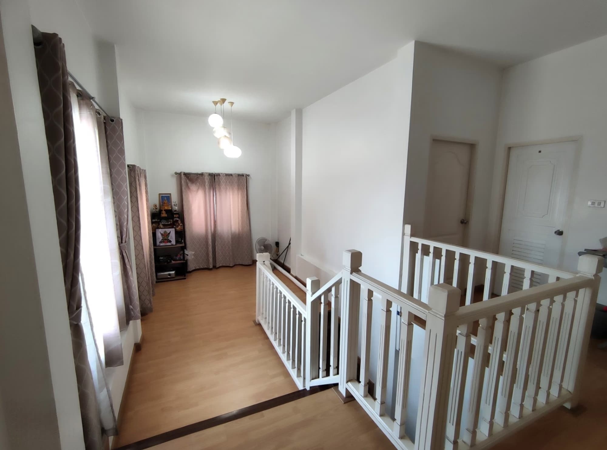 3 Bed House for Rent in Saraphi - Image 8