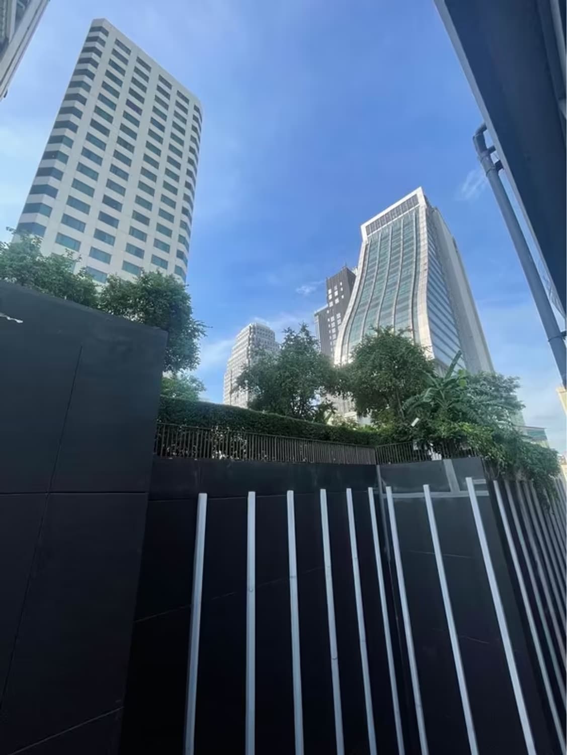 Condo for Rent, Sale at The Edge Sukhumvit 23 - Image 3