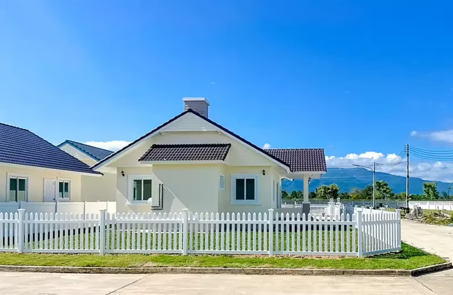 3 Bedroom House - Image 6