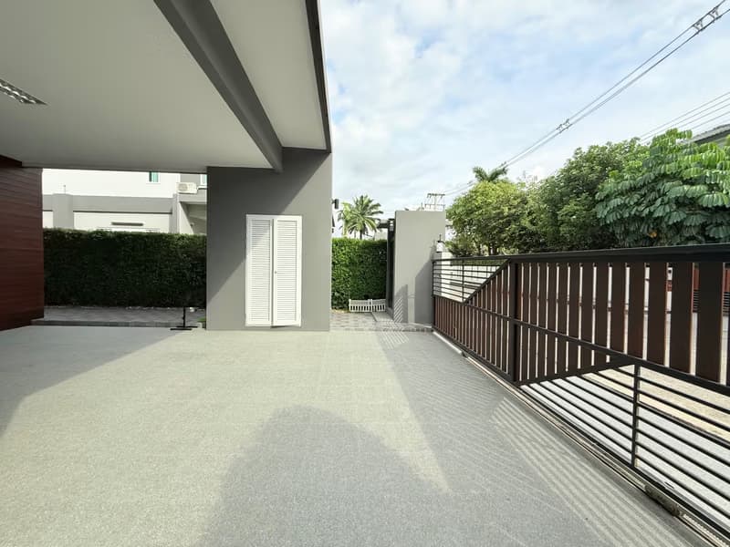 4 Bed House for Sale in Hang Dong